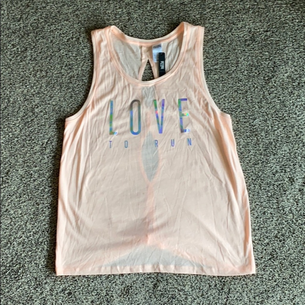 Victoria’s Secret top